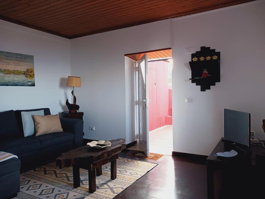 Achadas Da Cruz Farm House Extérieur photo